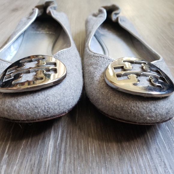 Cute Tory Burch Flats - Picture 4 of 14